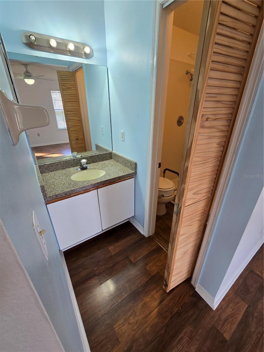 SHADOW BAY VILLAS - Residential