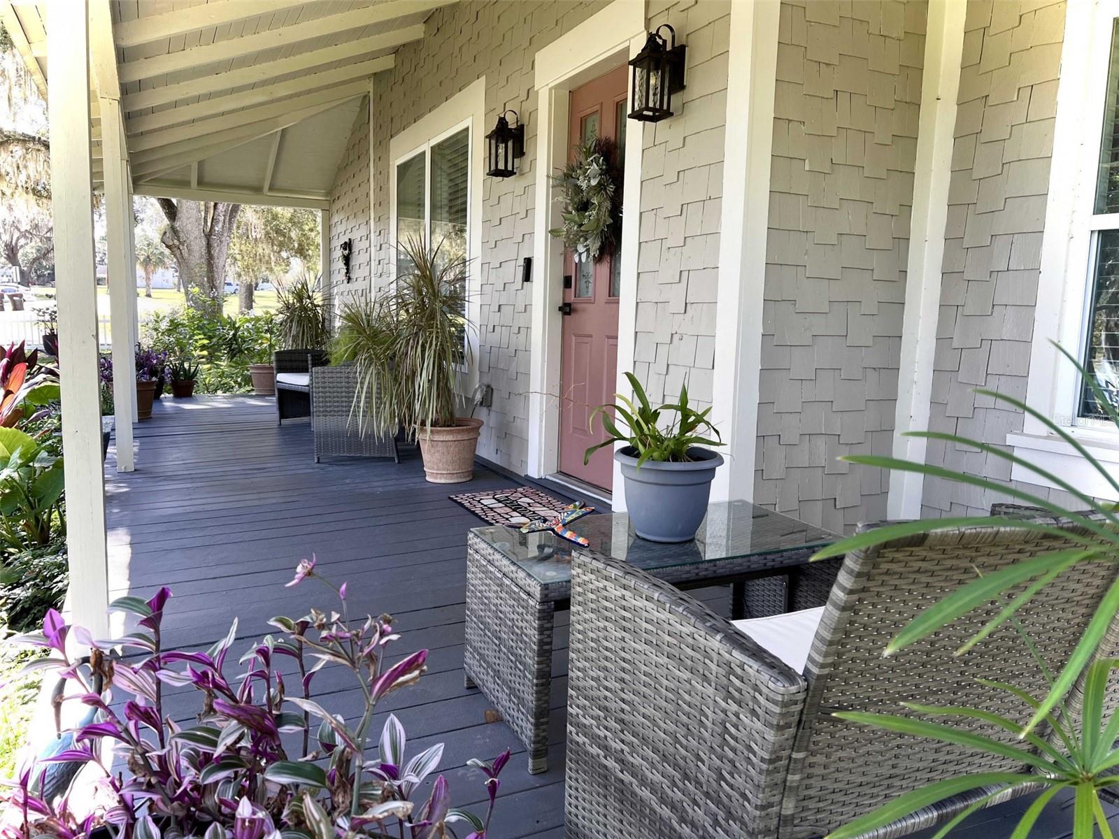 TOWN/BELLEVIEW - Residential