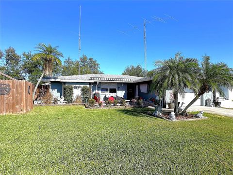 A home in PORT CHARLOTTE