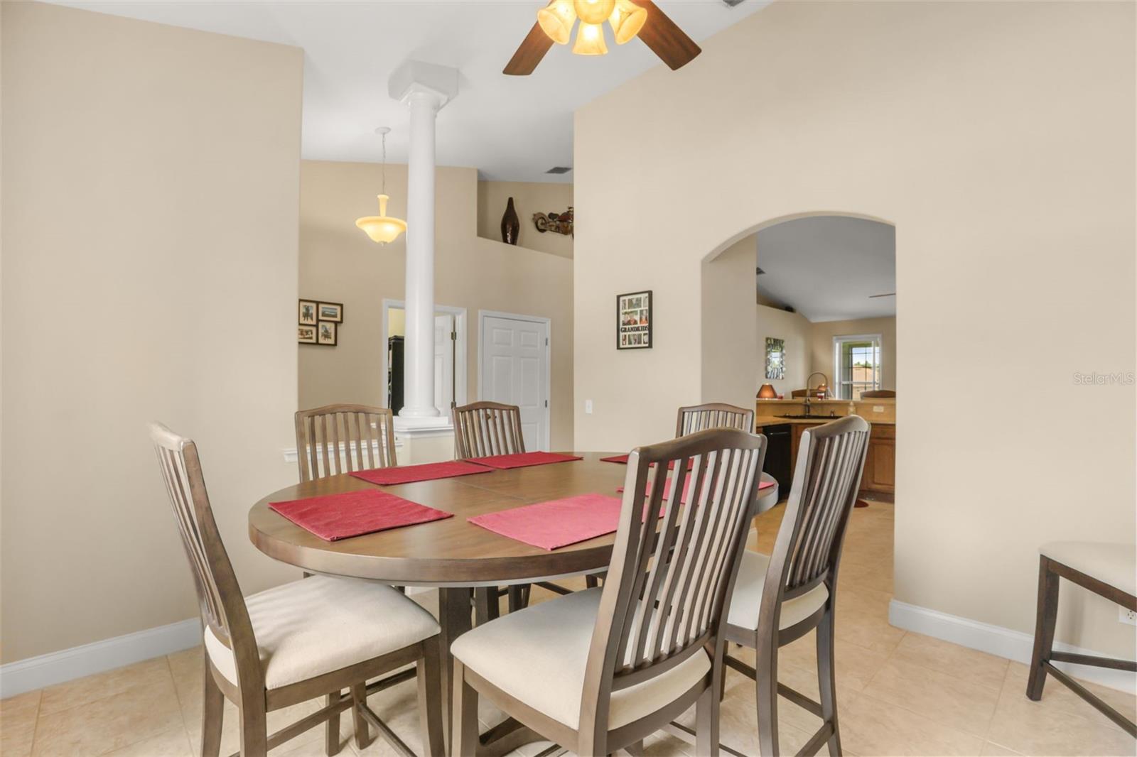 730 COUNTRY WALK COVE