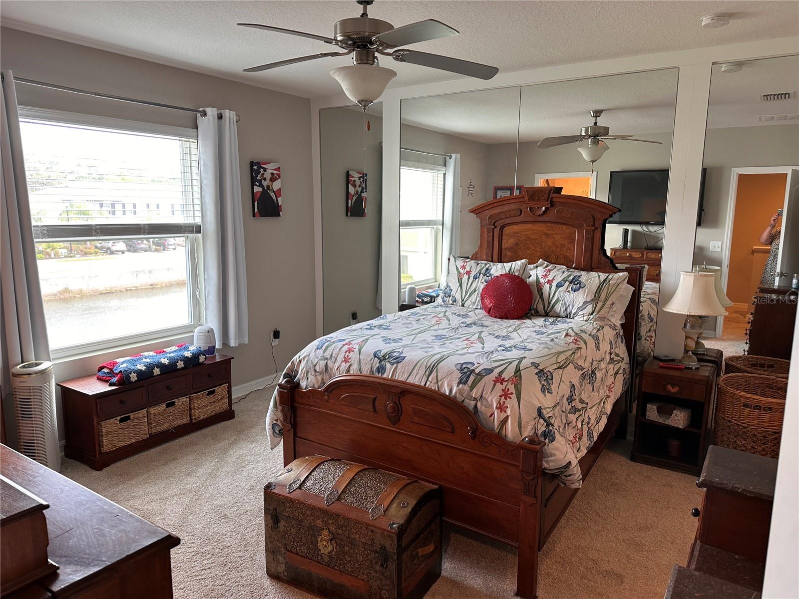 BAYTOWN SQUARE - Residential Lease