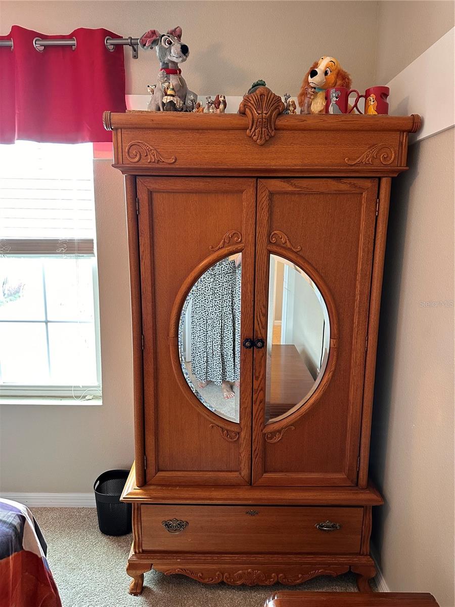 BAYTOWN SQUARE - Residential Lease