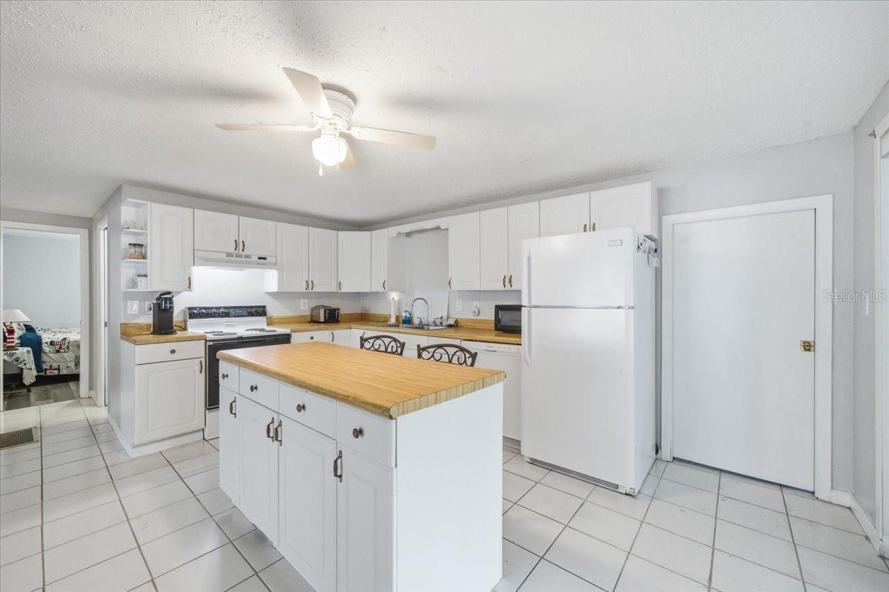 HIGH POINT MH SUB - Residential