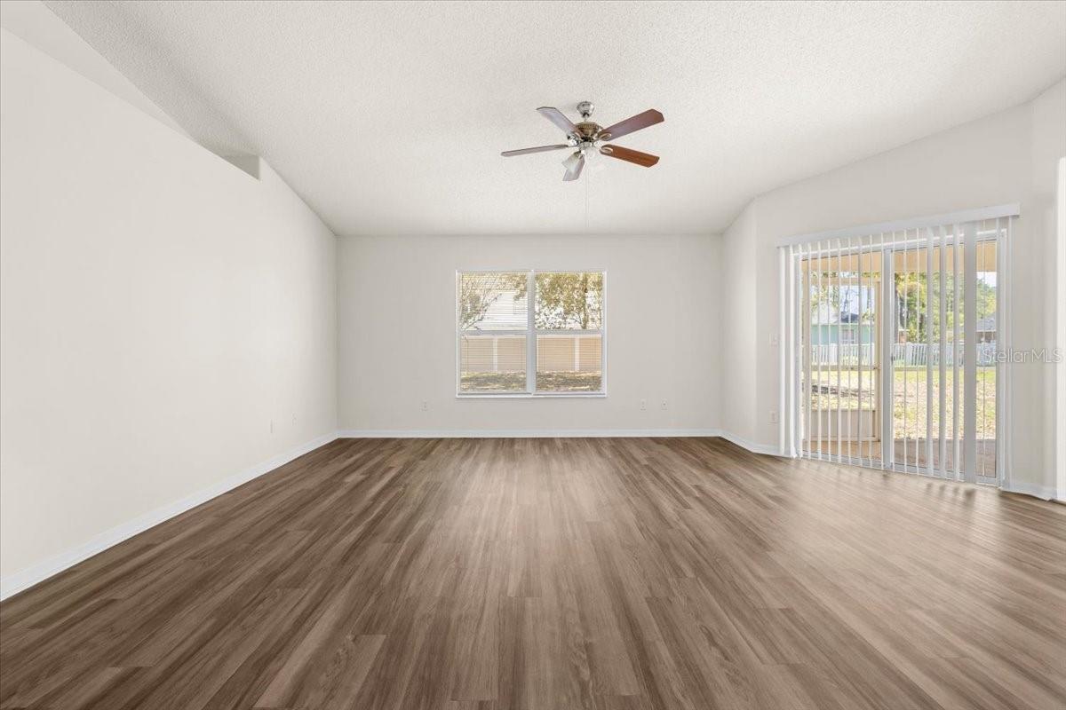 LEHIGH WOODS - Residential