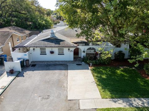 A home in LARGO