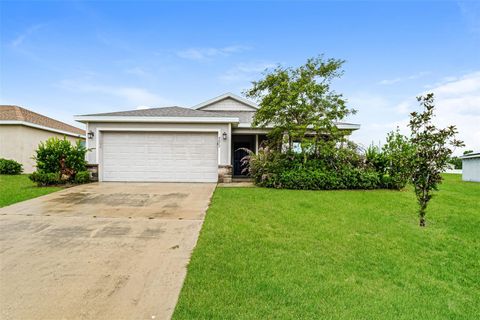 Photo of 4872 Summerfield Circle, Winter Haven, FL 33881 (MLS # O6378710)