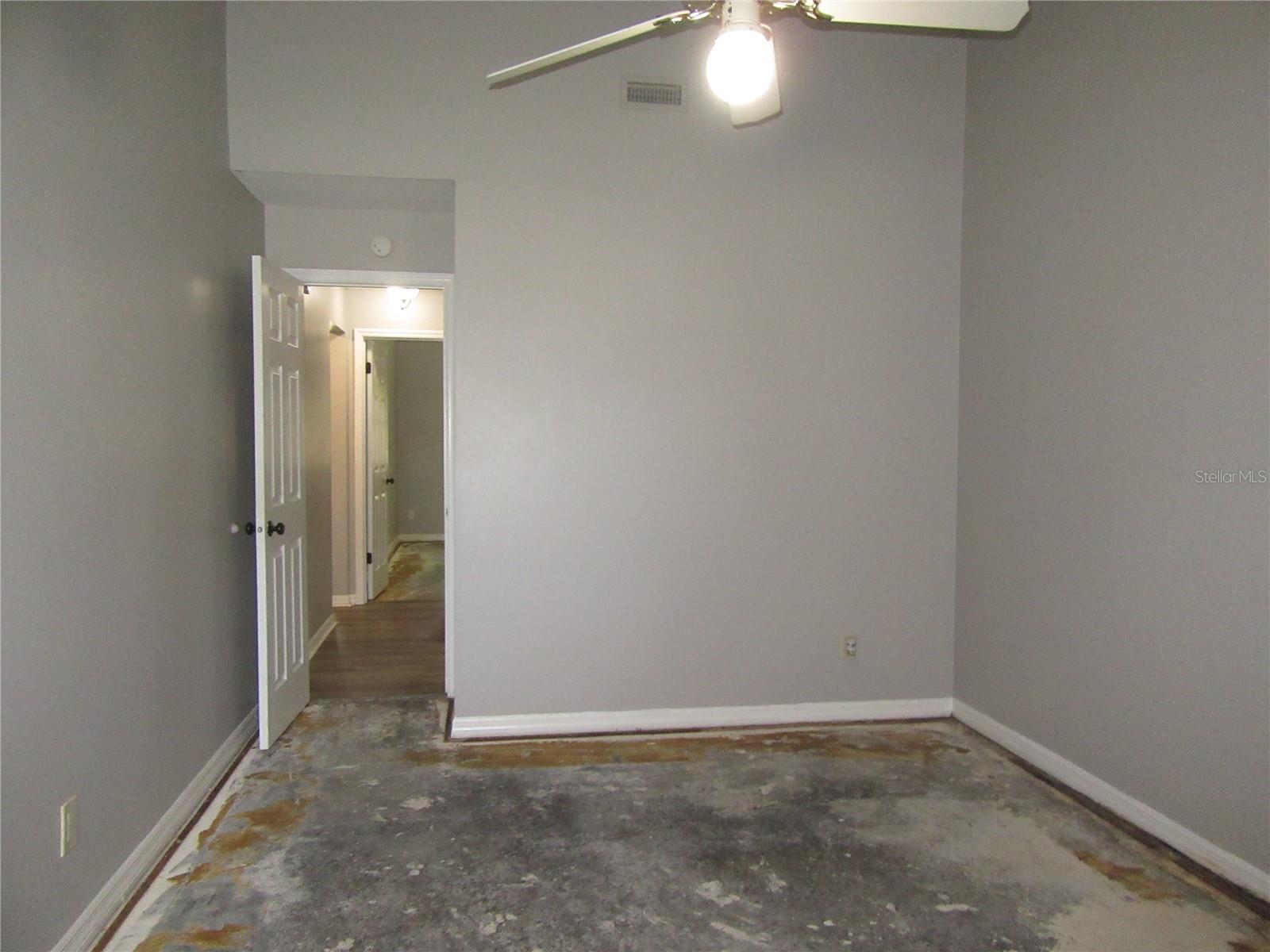 LAKE PADGETT SOUTH - Residential