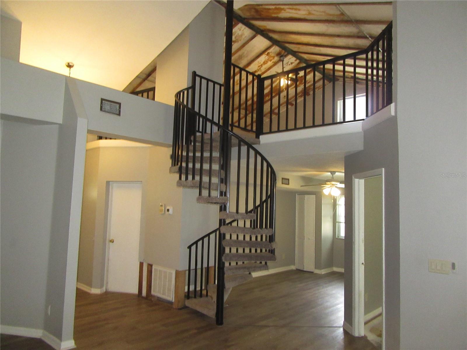 LAKE PADGETT SOUTH - Residential