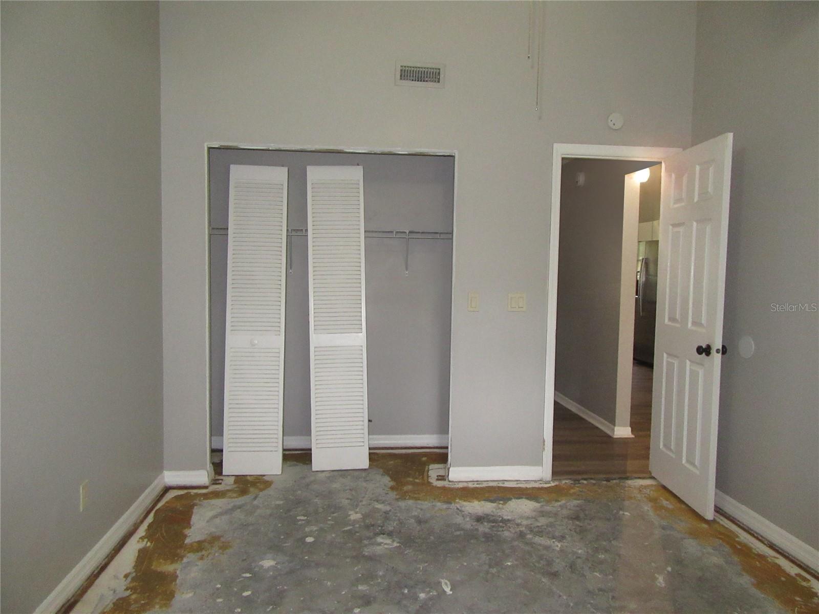 LAKE PADGETT SOUTH - Residential