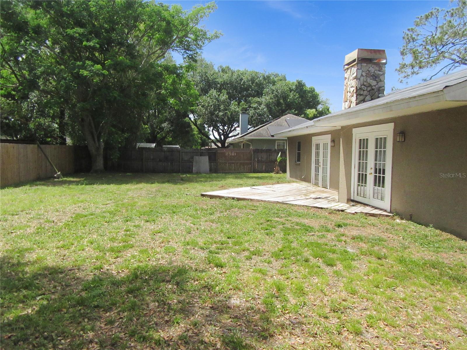 LAKE PADGETT SOUTH - Residential