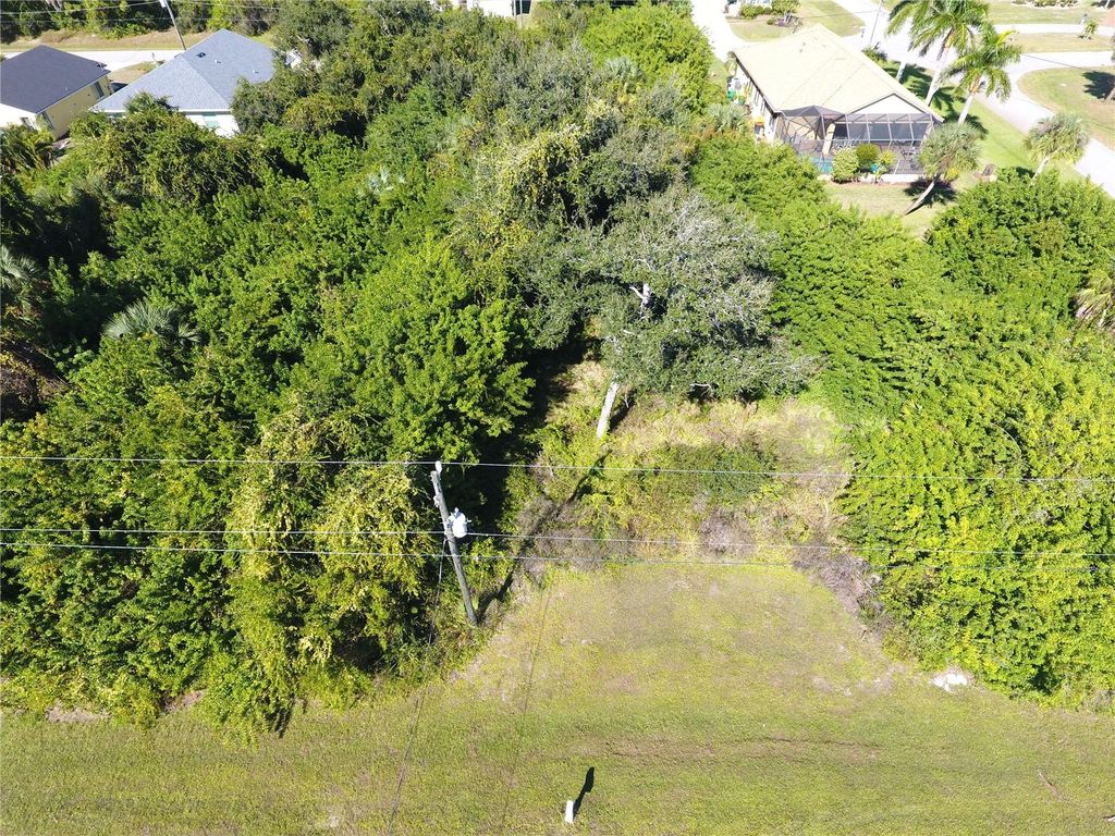 Photo of 394 Albatross Road, Rotonda West, FL 33947 (MLS # C7517683)