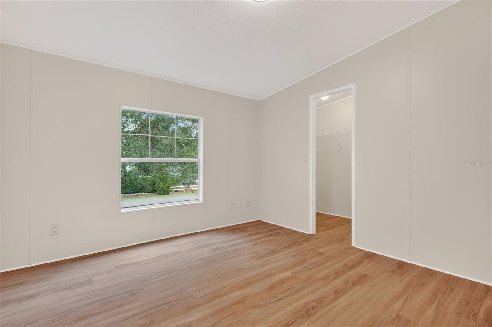 BELLEVIEW HILLS ESTATE - Residential