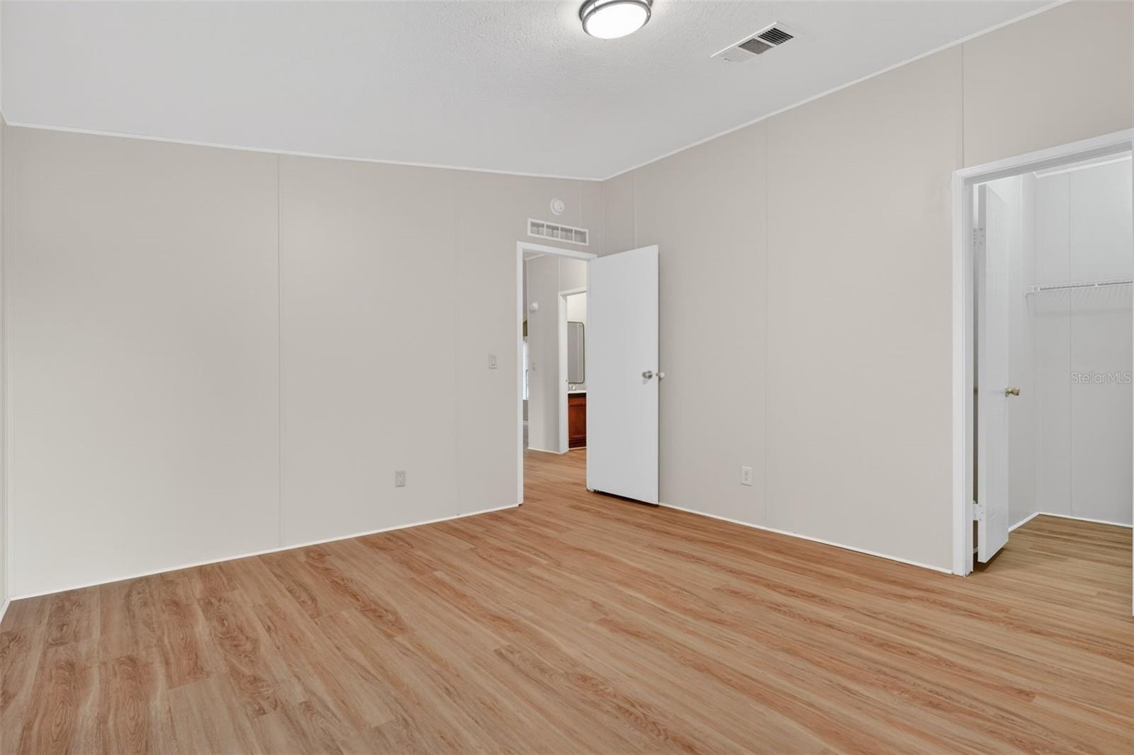 BELLEVIEW HILLS ESTATE - Residential