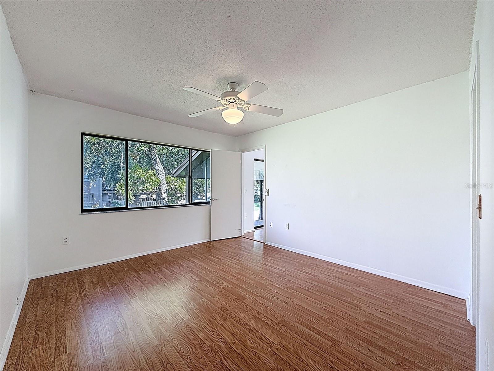 BEACON WOODS WEDGEWOOD CONDO 5 - Residential
