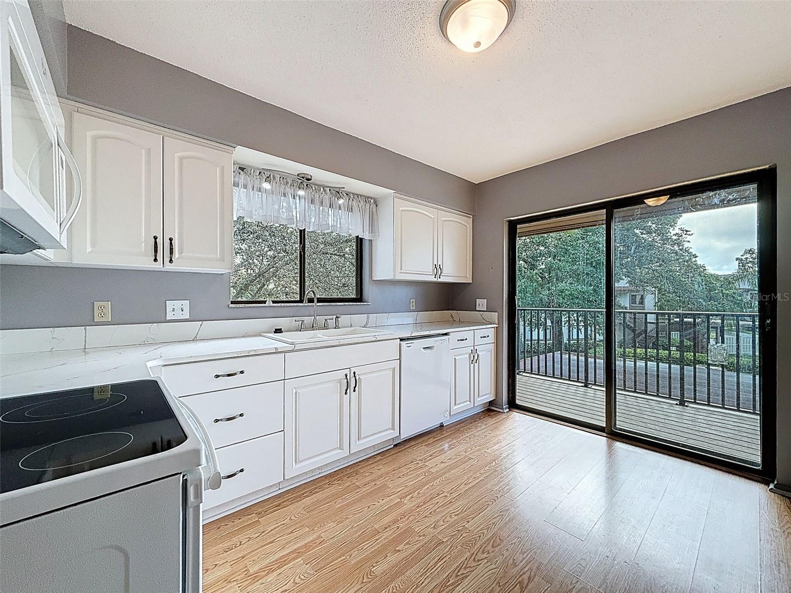 BEACON WOODS WEDGEWOOD CONDO 5 - Residential
