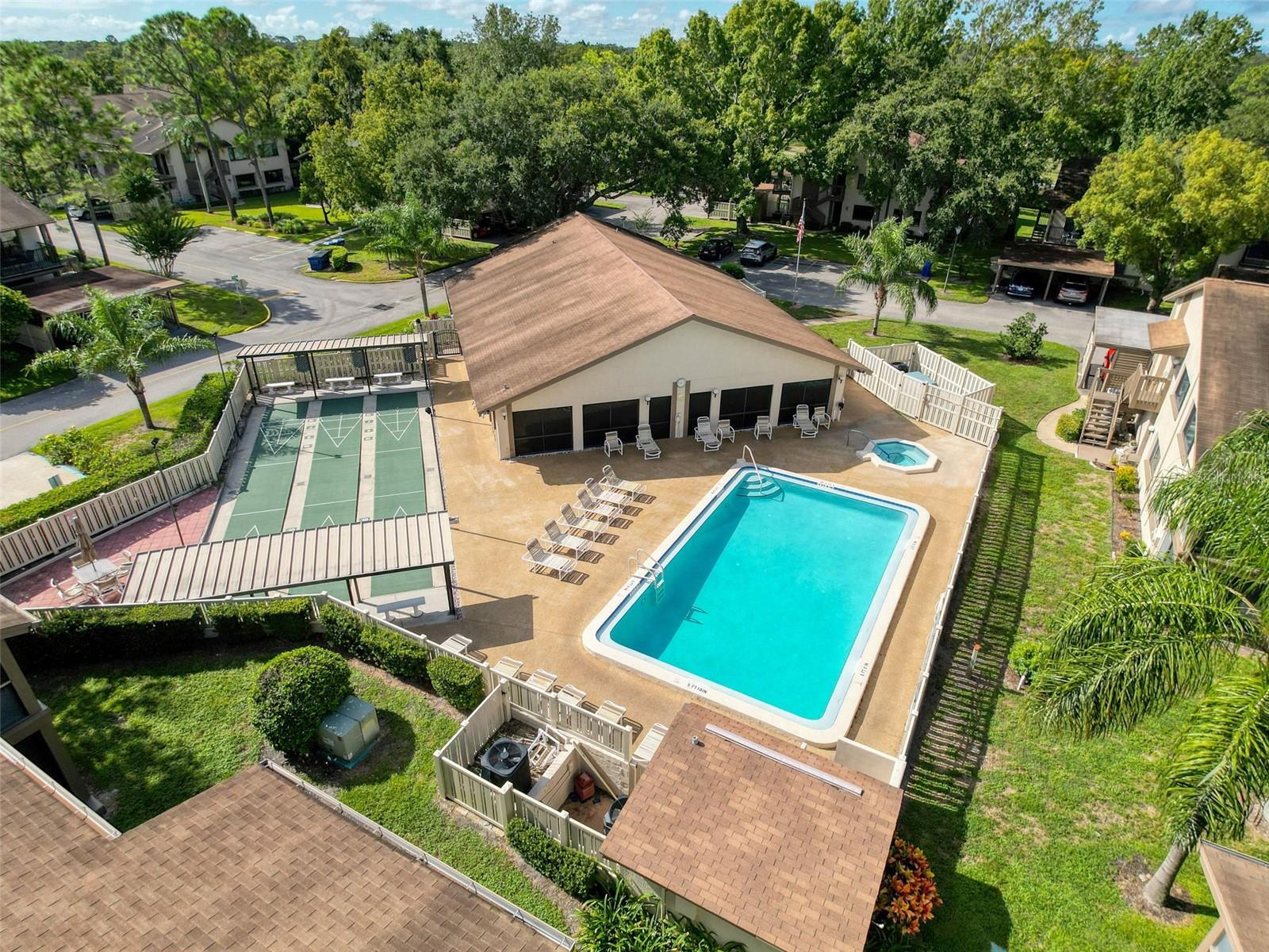BEACON WOODS WEDGEWOOD CONDO 5 - Residential