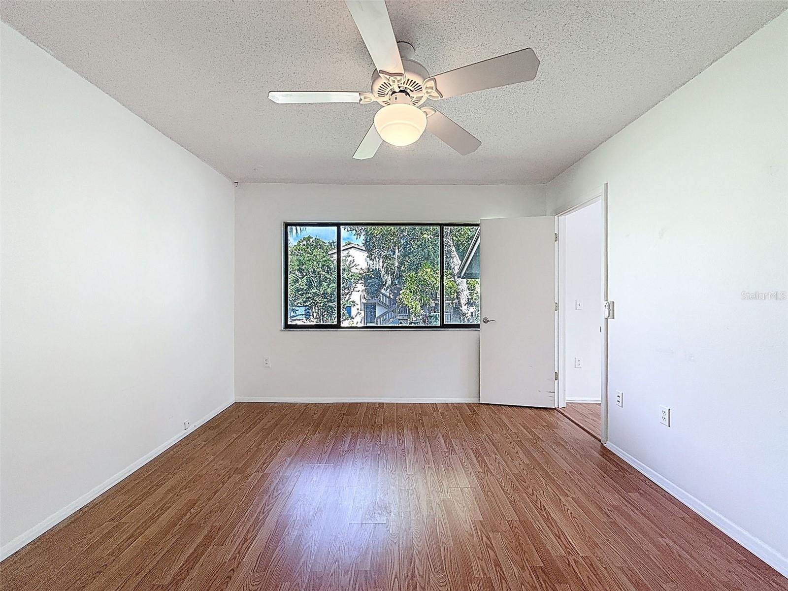 BEACON WOODS WEDGEWOOD CONDO 5 - Residential