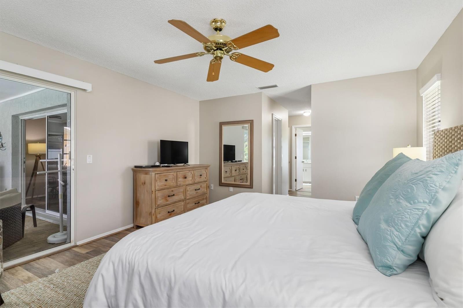 ROTONDA WEST BROADMOOR - Residential