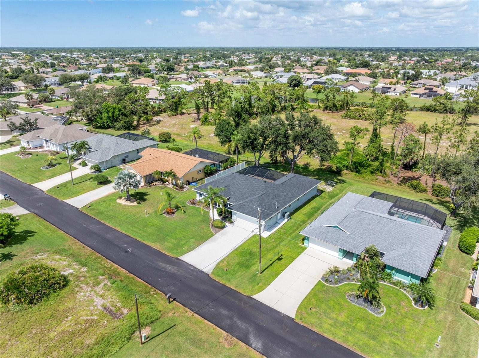 ROTONDA WEST BROADMOOR - Residential