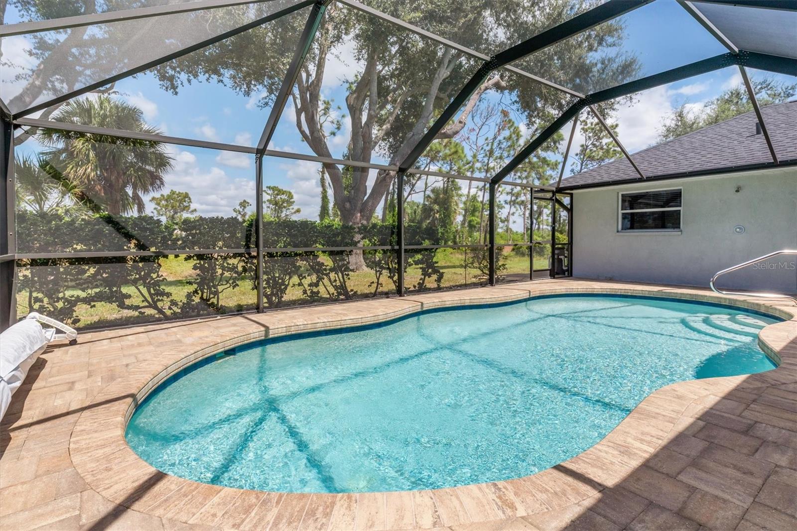 ROTONDA WEST BROADMOOR - Residential