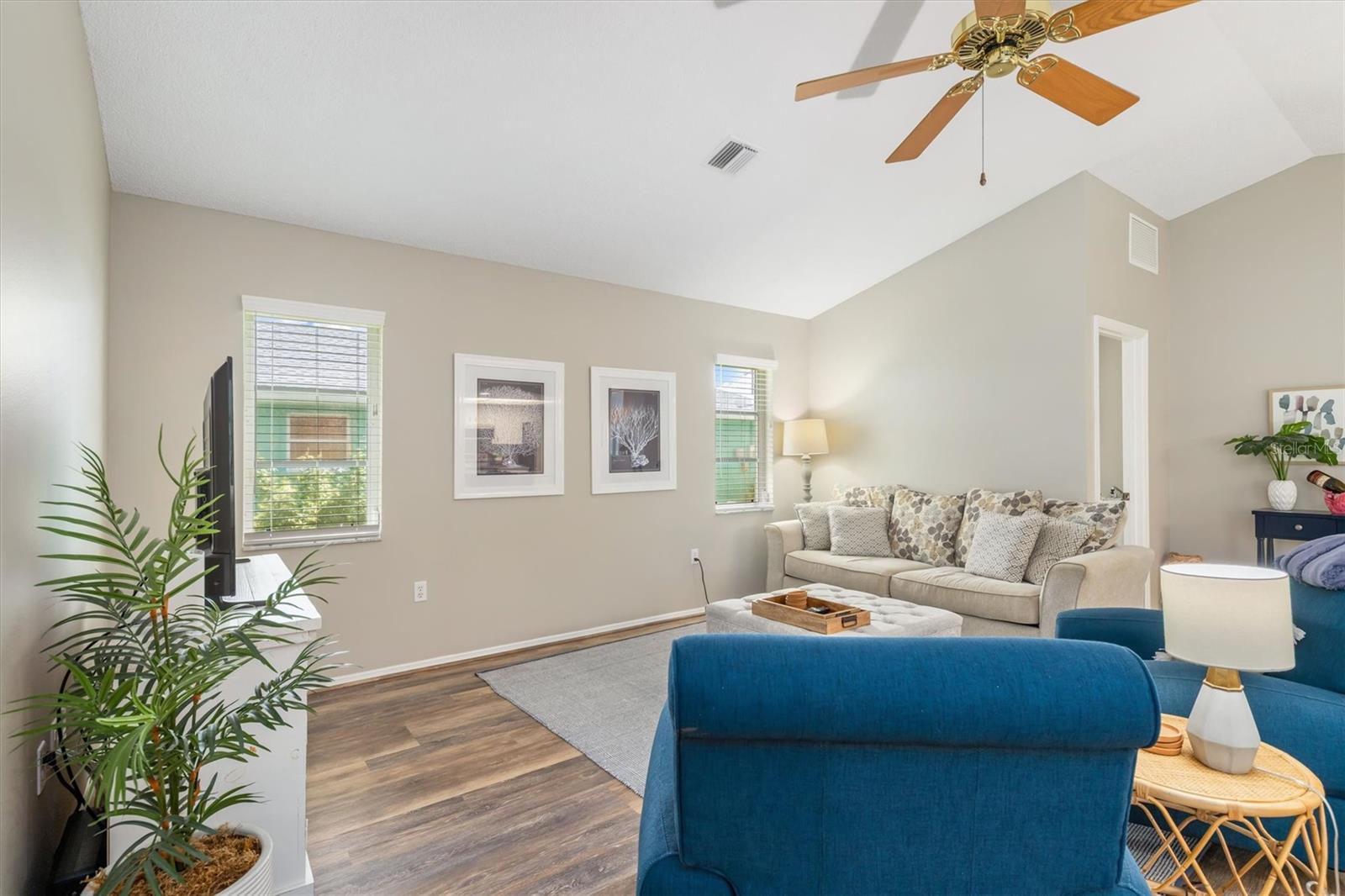 ROTONDA WEST BROADMOOR - Residential