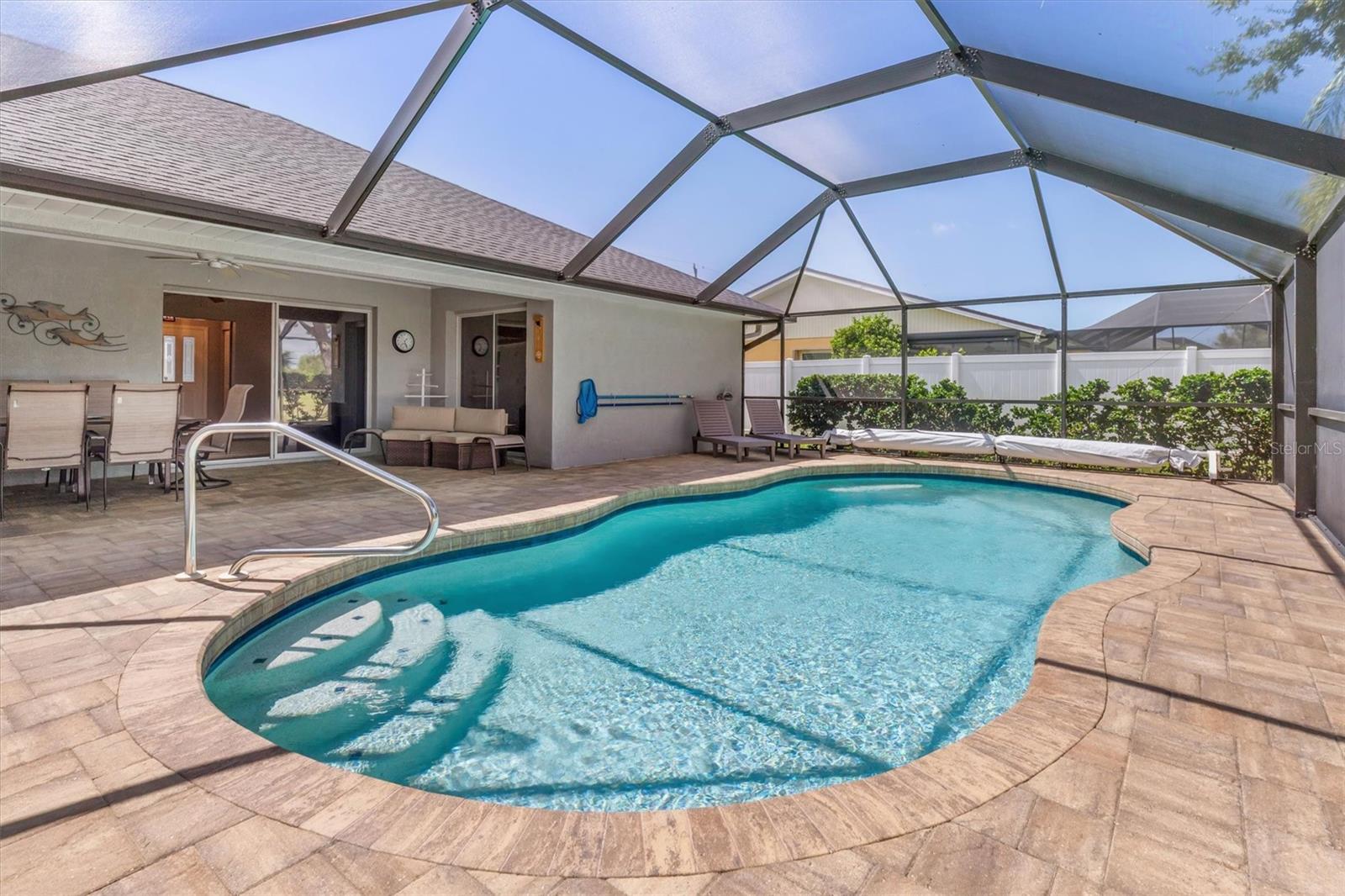 ROTONDA WEST BROADMOOR - Residential