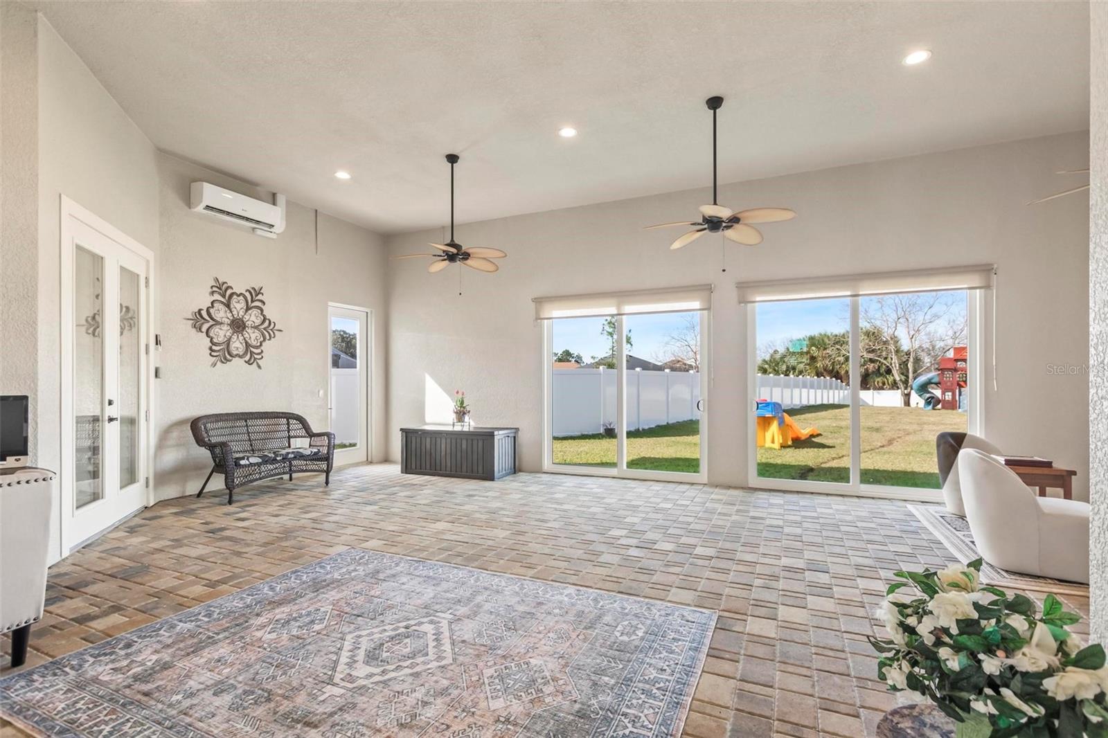 EAGLE LAKES PH I SEC I - Residential