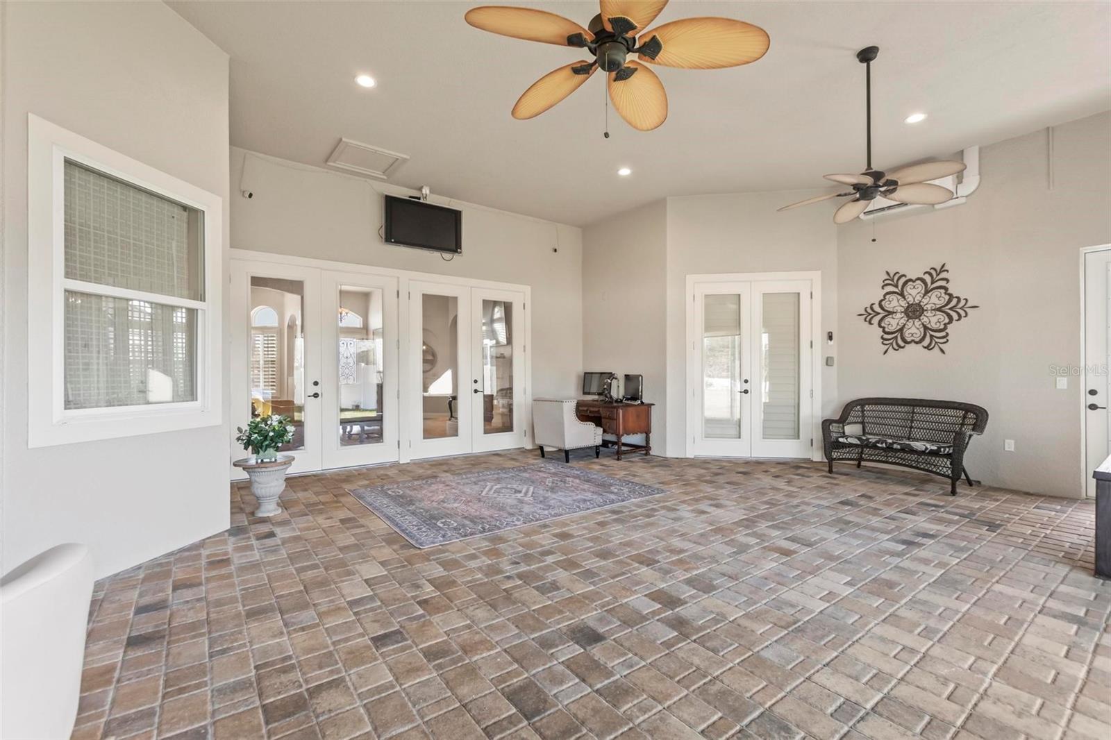 EAGLE LAKES PH I SEC I - Residential