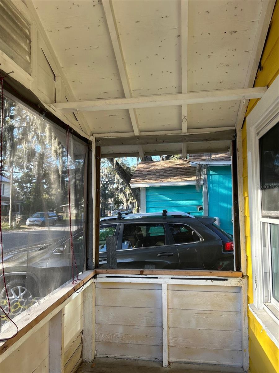 KINGSTON - Residential