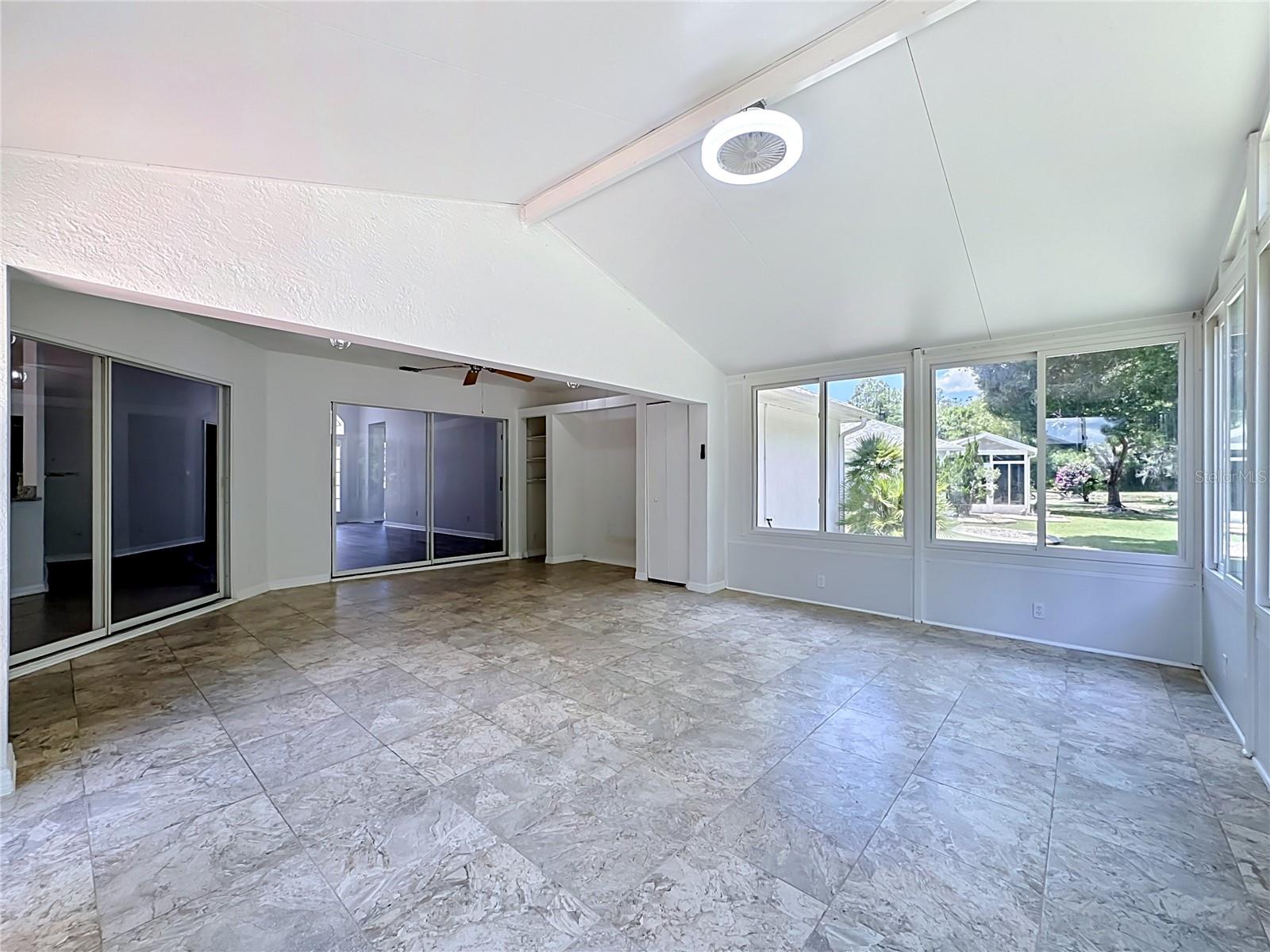 SUN CITY CENTER UNIT 155 PH - Residential