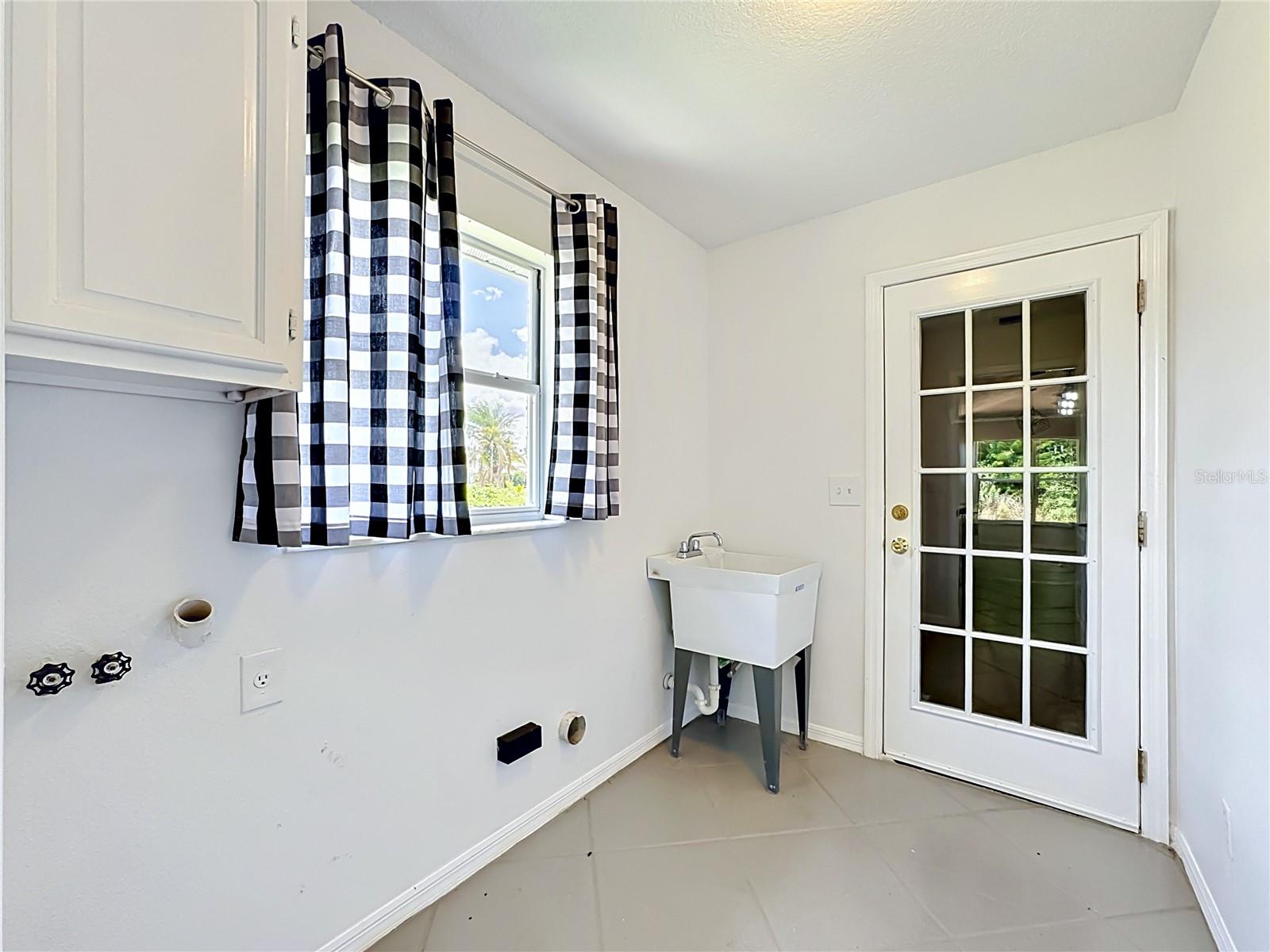 SUN CITY CENTER UNIT 155 PH - Residential
