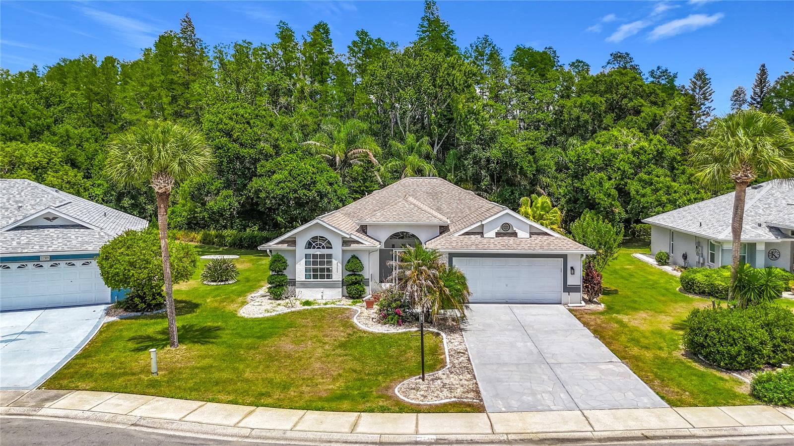 1707 TREMONT COURT