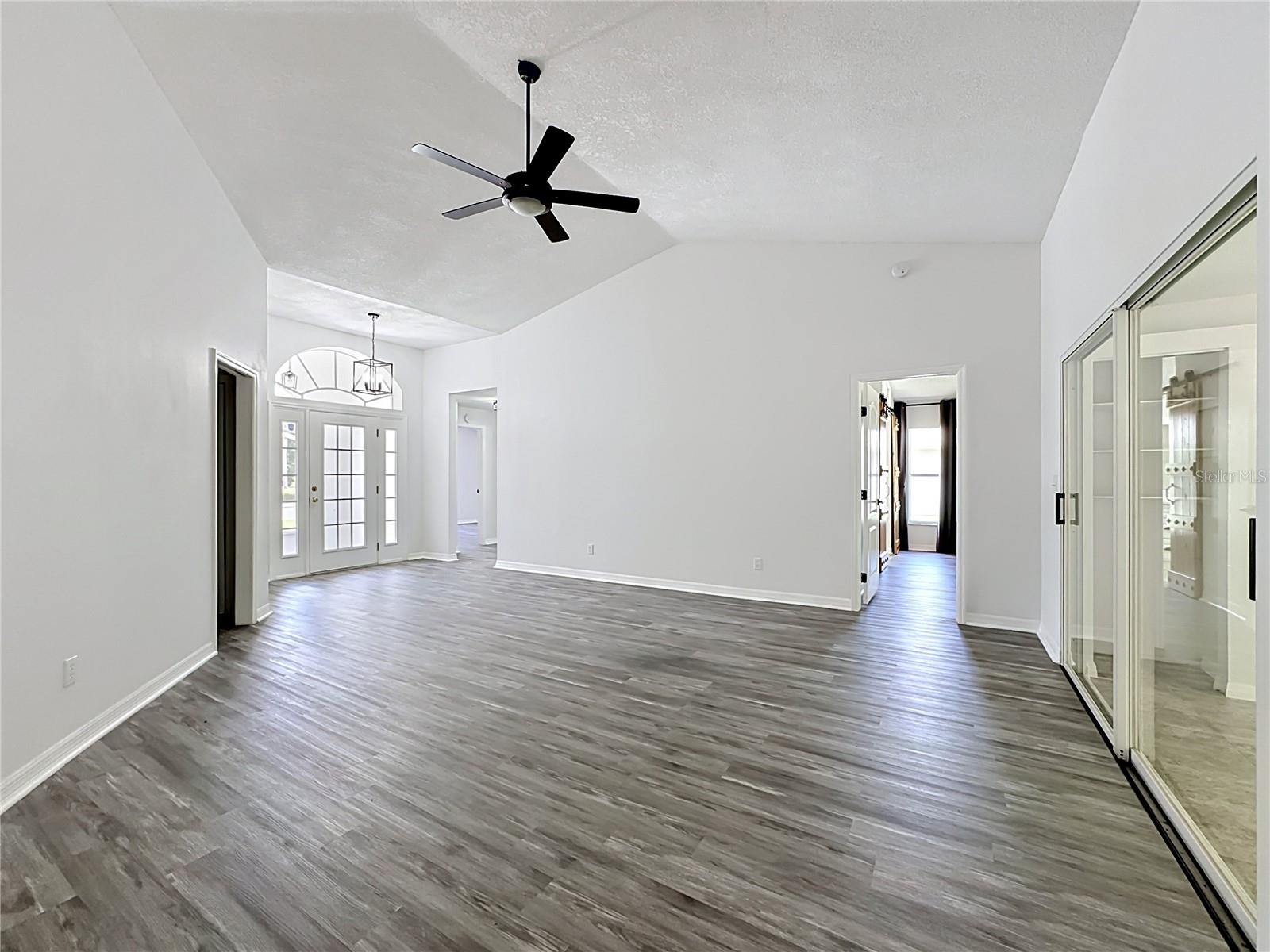 SUN CITY CENTER UNIT 155 PH - Residential