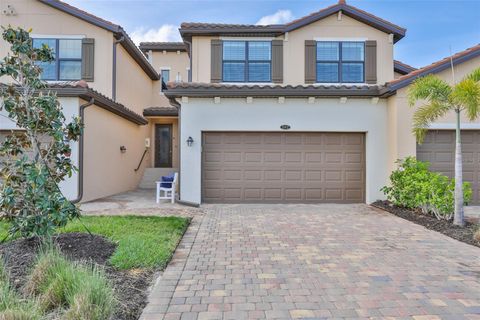 Photo of 12405 Ghiberti Circle #202, Venice, FL 34293 (MLS # A4689060)