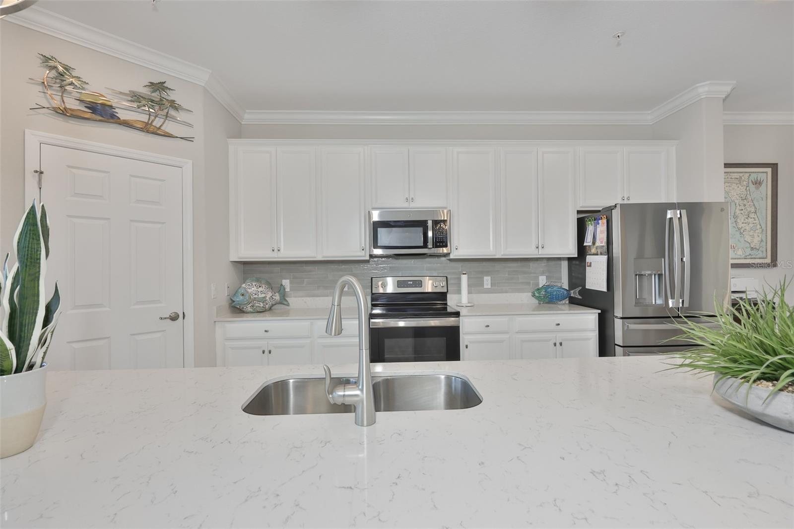 COACH HOMES IV AT GRAN PARADISO - Residential