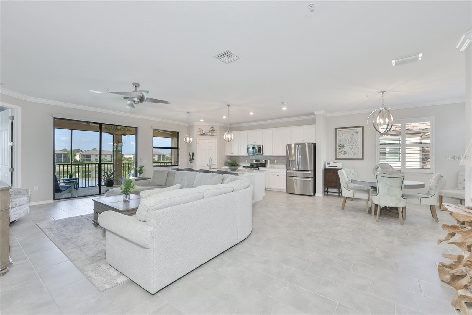 COACH HOMES IV AT GRAN PARADISO - Residential