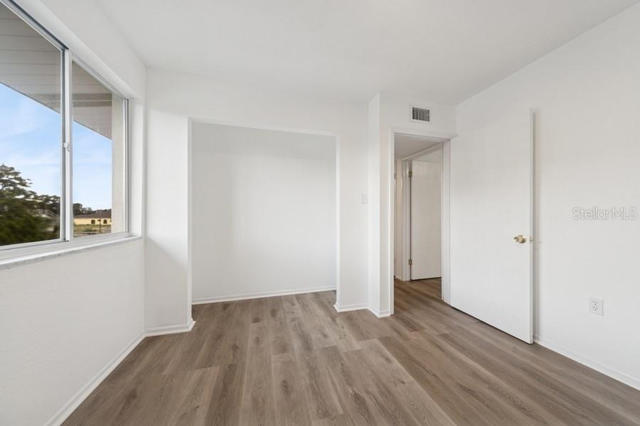 WINTER HAVEN HARBOUR APTS CONDO - Residential