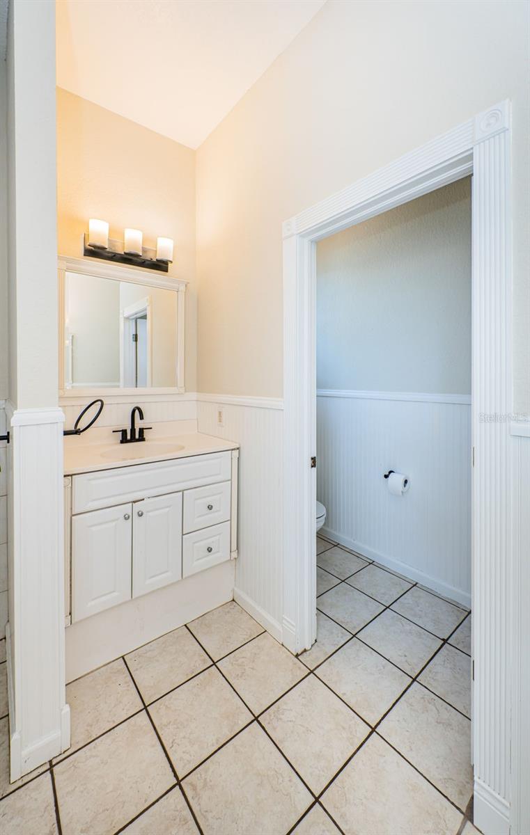 MARTHAS VINEYARD - Residential