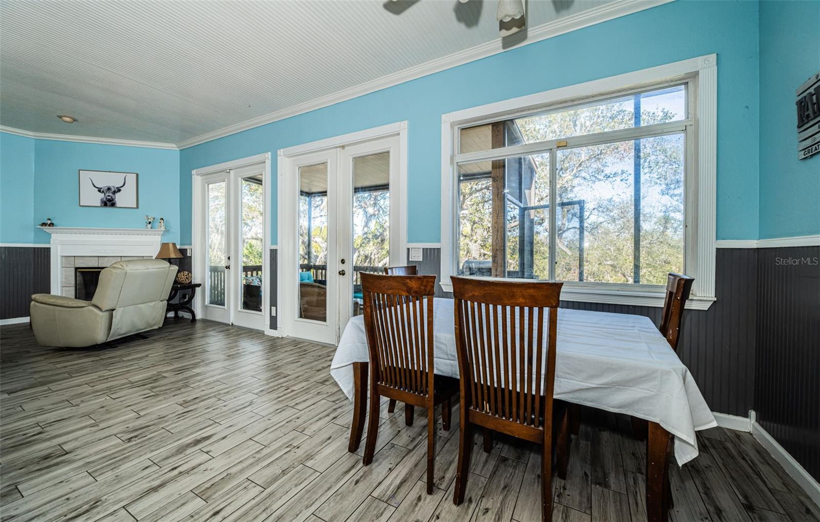 MARTHAS VINEYARD - Residential