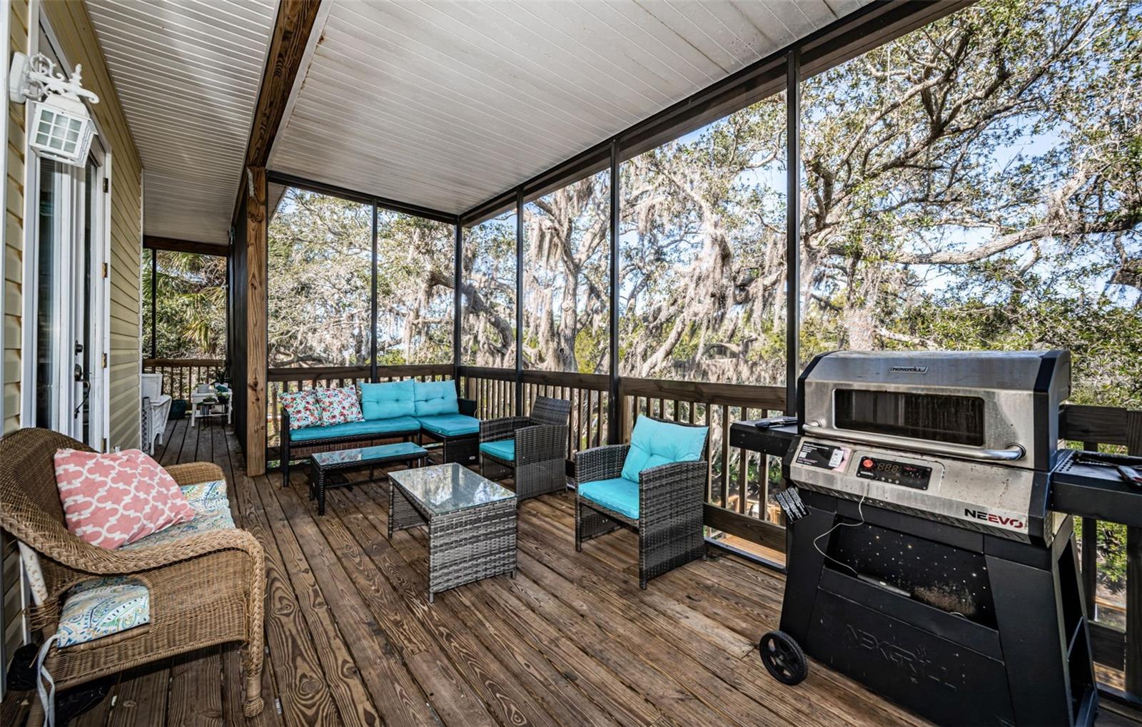 MARTHAS VINEYARD - Residential