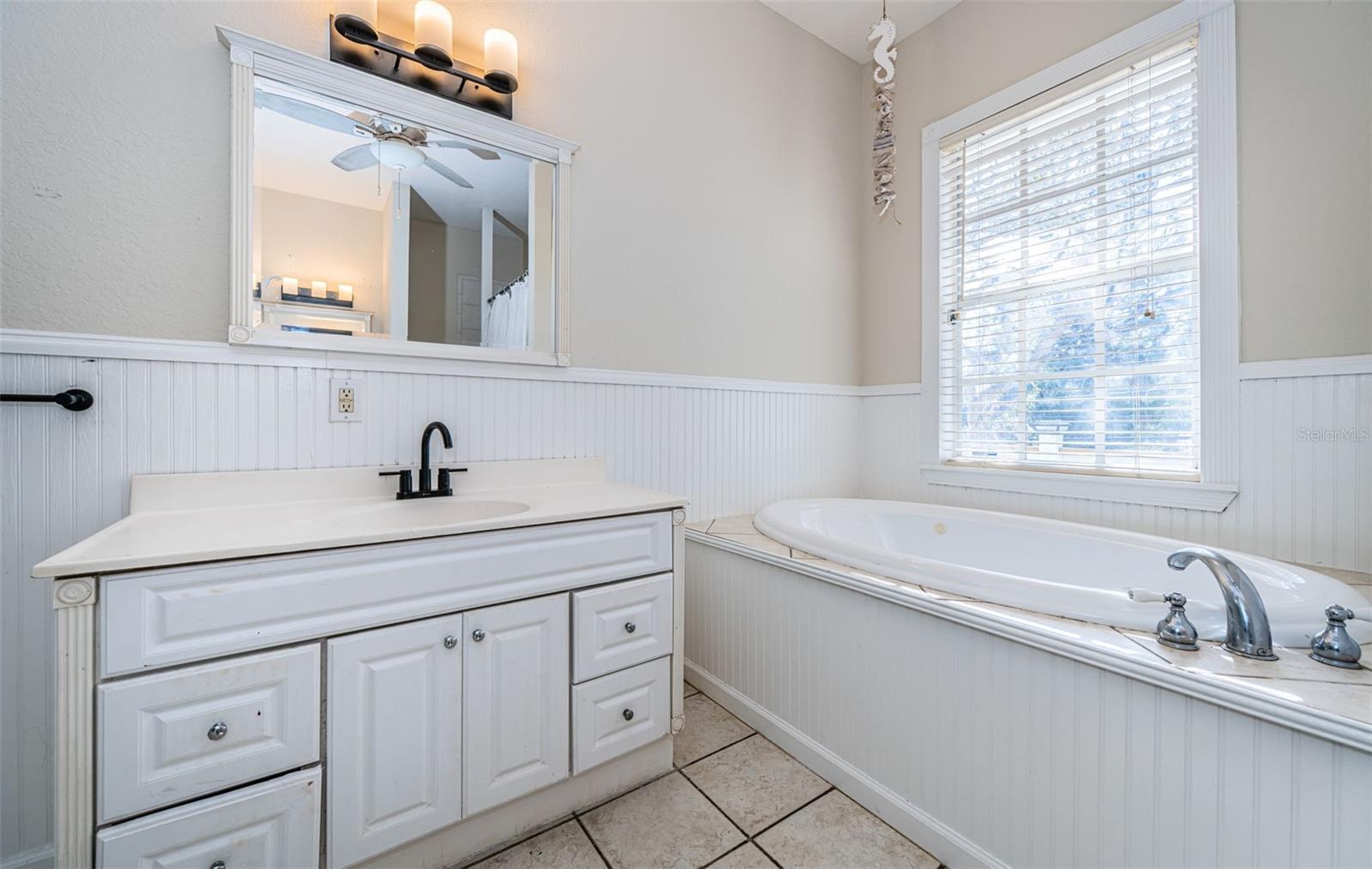 MARTHAS VINEYARD - Residential