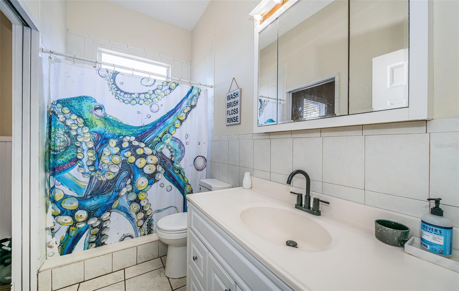 MARTHAS VINEYARD - Residential