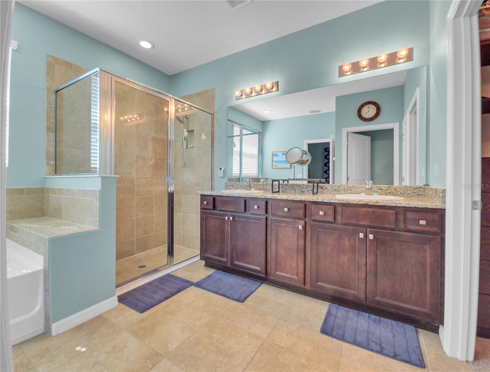 ALDERBROOK - Residential