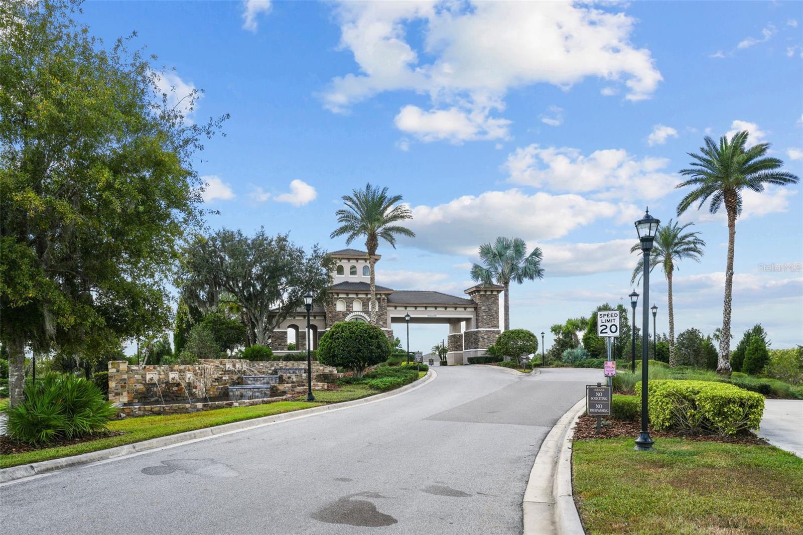 THE RIDGE AT WIREGRASS - Residential