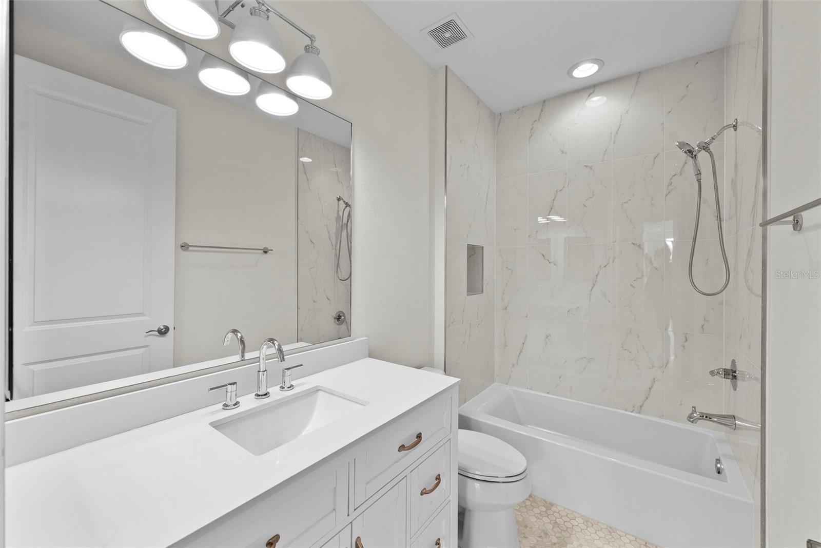 THE RIDGE AT WIREGRASS - Residential