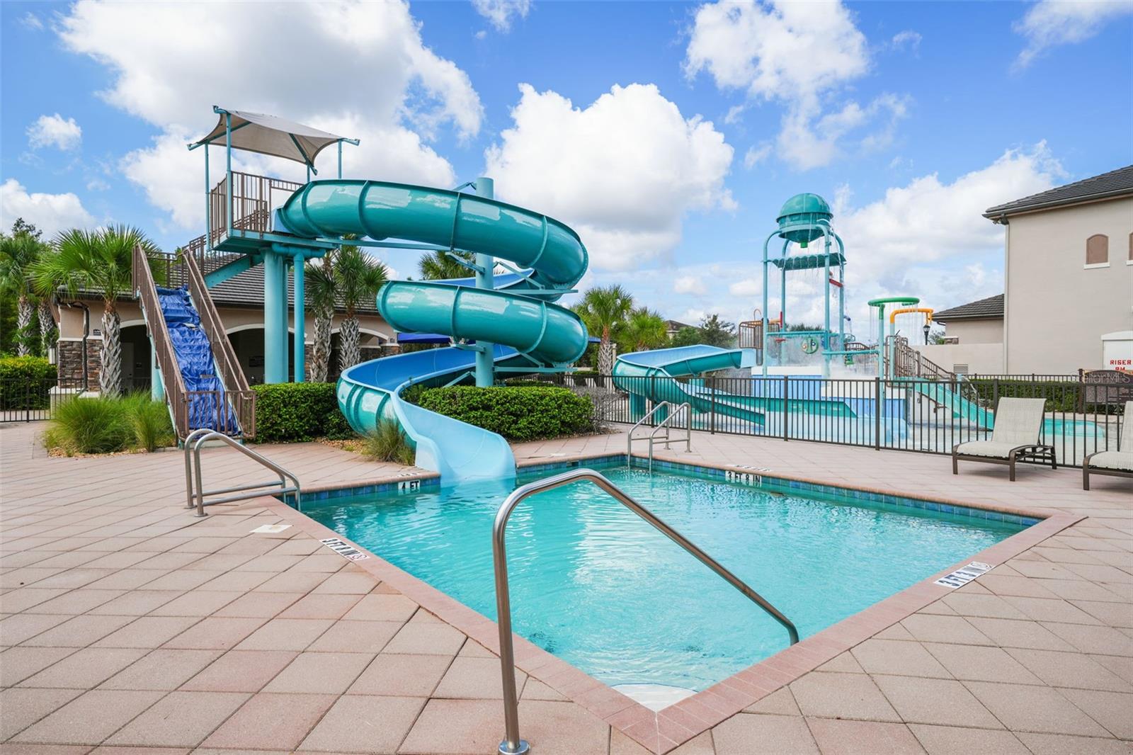 THE RIDGE AT WIREGRASS - Residential