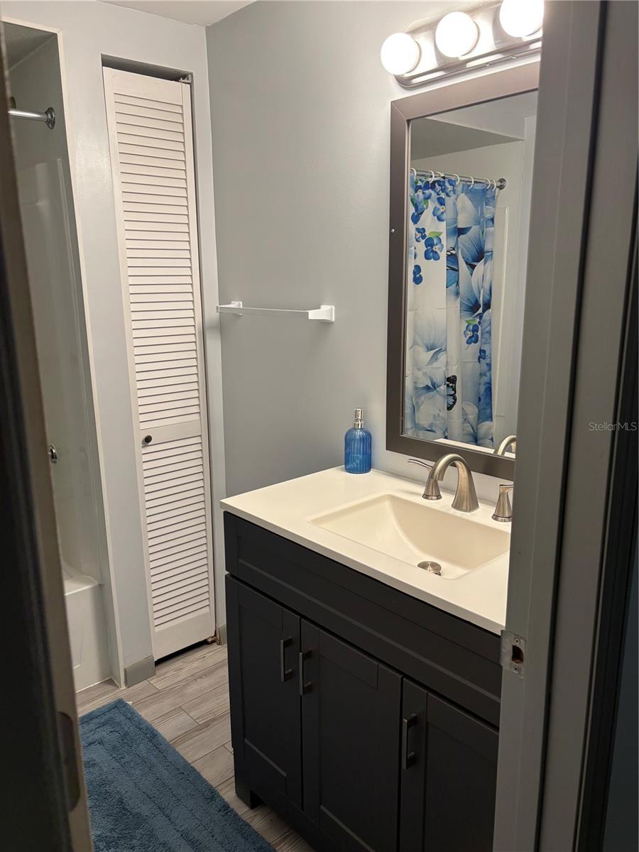 LEISURE WORLD PARK - Residential