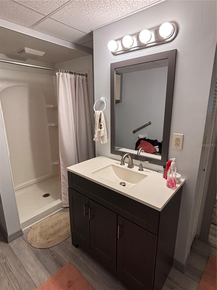 LEISURE WORLD PARK - Residential
