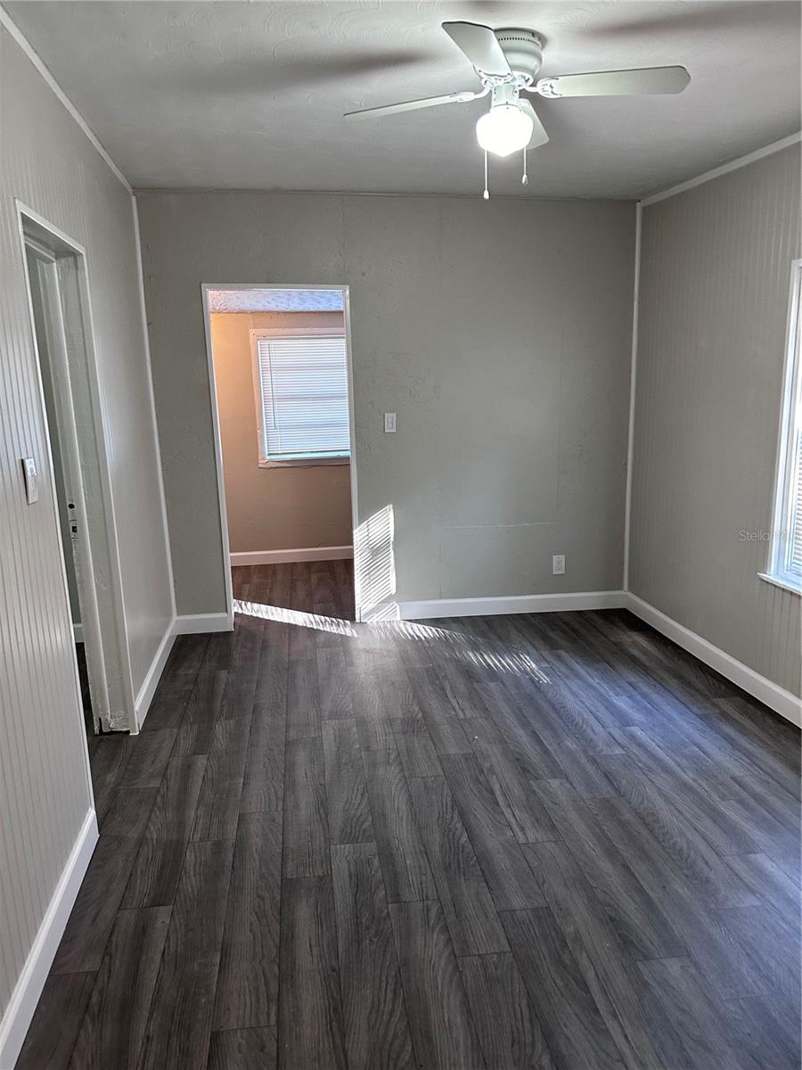 FOR RENT 2nd floor in Sandford, EASY TO TOUR (SELF SHOWING) 2/1 plus Den. Available now! Call or text. pets allowed. 1 month security deposit req. text/call us for a tour! No evictions in history. Sandford florida, GOOD CREDIT IS OK AS LONG AS EMPLOYMENT IS STRONG. 1215 Historic Goldsboro Blvd. (located on 2nd Floor)