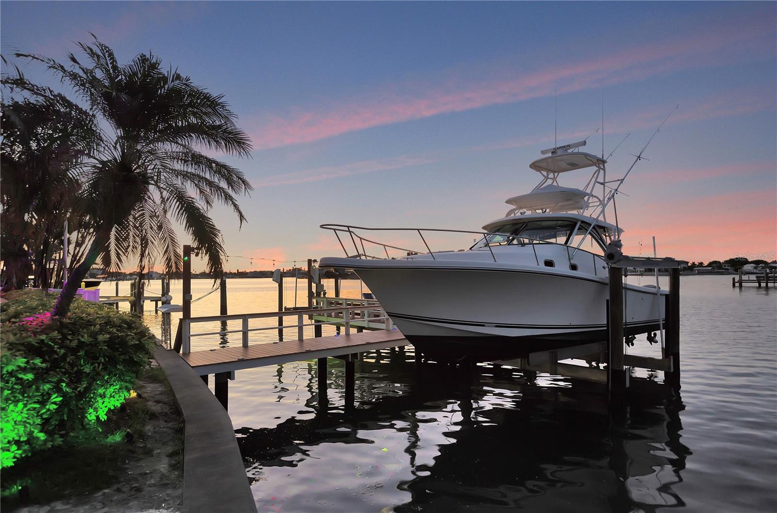 HARBOR HILLS ESTATES - Residential